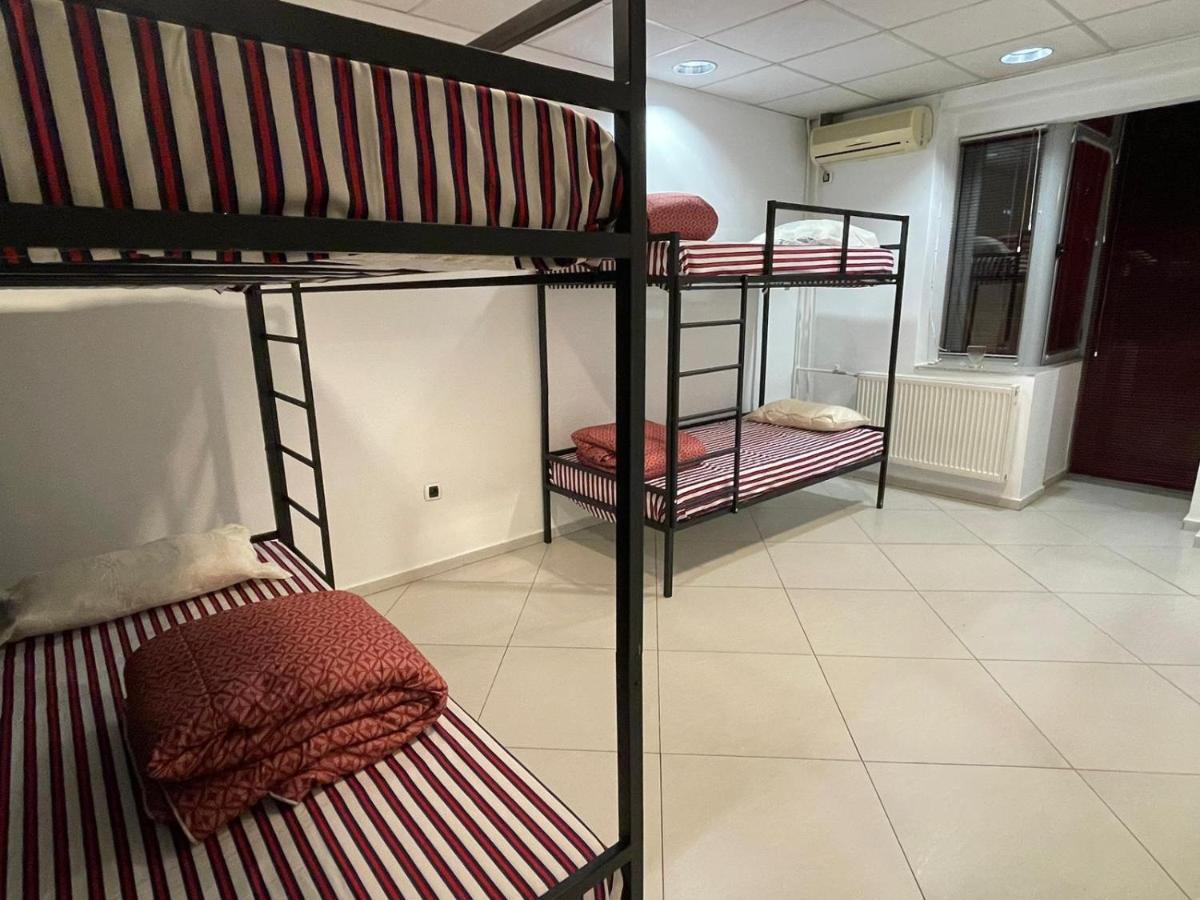 Hostel Matteo Prisztina Zewnętrze zdjęcie